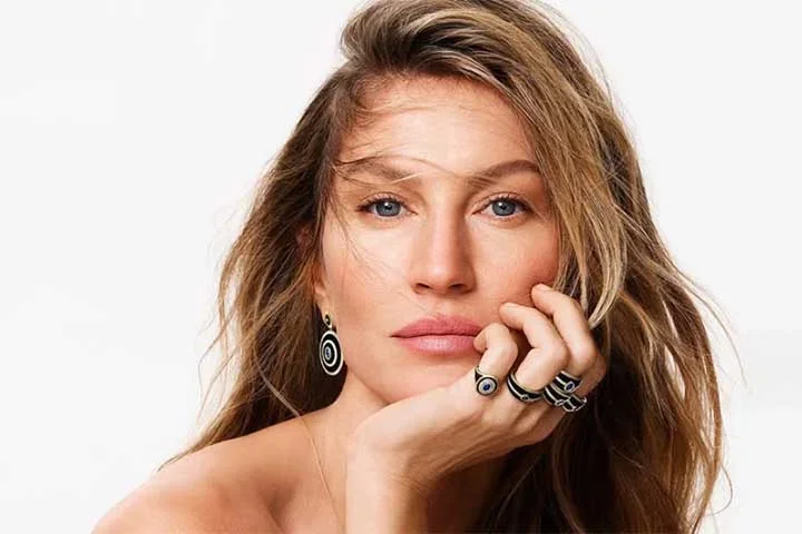 A ex-modelo curte fazer exercícios, praticar ioga e se divertir no mar com sua prancha. Para os fãs de Gisele, a imagem que a consagra é a da bela e talentosa mulher, de 1,80m e 60 kg, cujo corpo esguio sempre atraiu olhares. 

