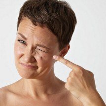 Estudo destaca eficácia e segurança do uso de gordura para tratar olheiras - Freepik