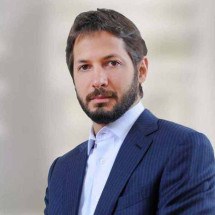 Flávio Zveiter deverá ser o CEO da CBF, que deverá ser eleito no próximo domingo (25) -  (crédito: Roberto Bellonia/Wikipedia/Divulgação)