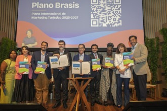 Brasil lança novo plano de marketing turístico durante abertura do Visit Brasil Summit
