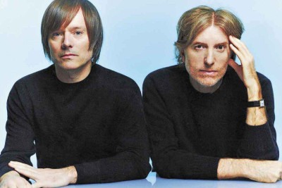 Formados em matemática e arquitetura, respectivamente, Jean-Benoit Dunckel e Nicolas Godin abraçaram a música com a ambição de 'fazer algo que ninguém tinha ouvido antes' -  (crédito: Mathieu Rainaud/Divulgação)