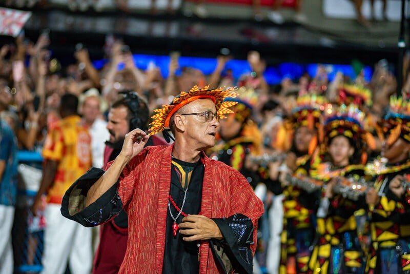 No início, Ciça, que era mecânico de automóveis na época, não tinha pretensão de ser mestre de bateria. Contudo, conquistou o cargo logo após o carnaval de 1988, para o desfile do ano seguinte, no enredo "Um, Dois, Feijão com Arroz", de Rosa Magalhães.