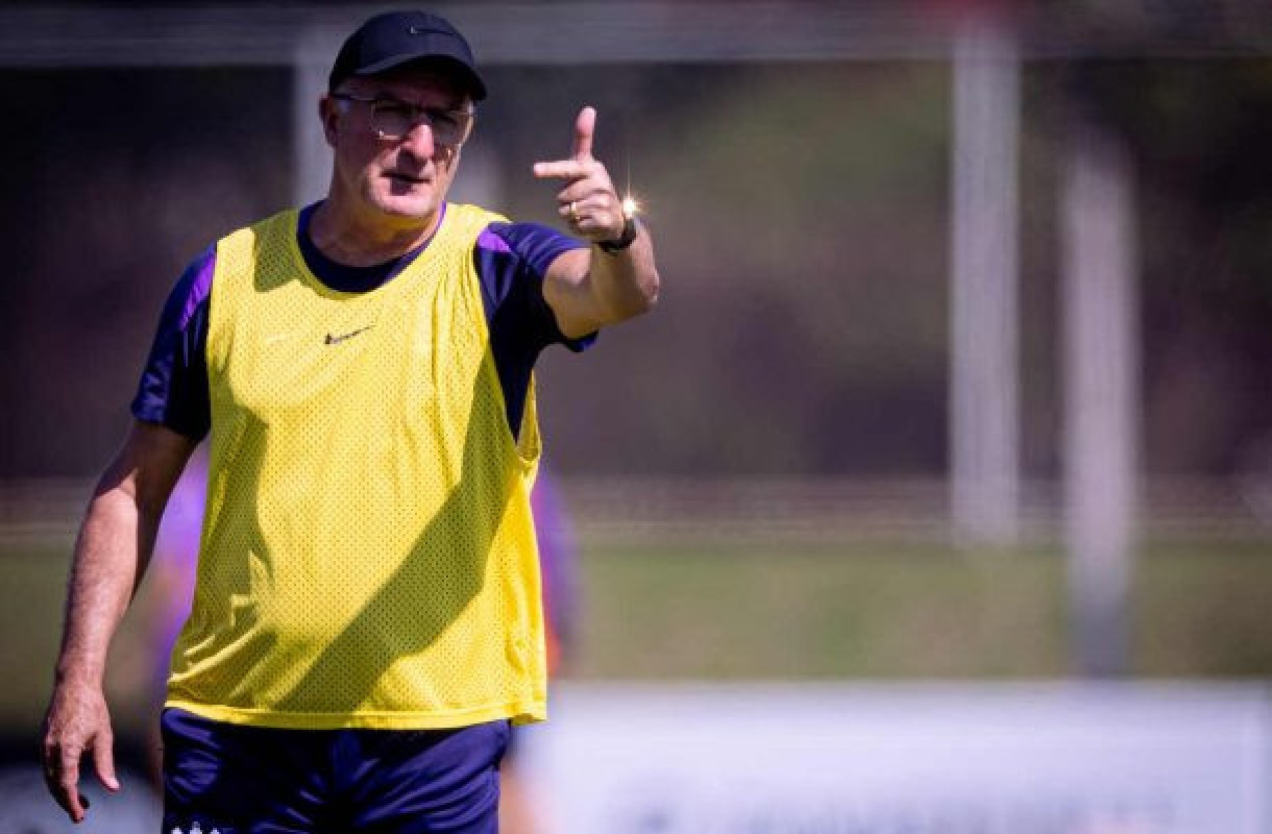 Corinthians volta aos treinos com Garro, mas sem Memphis Depay