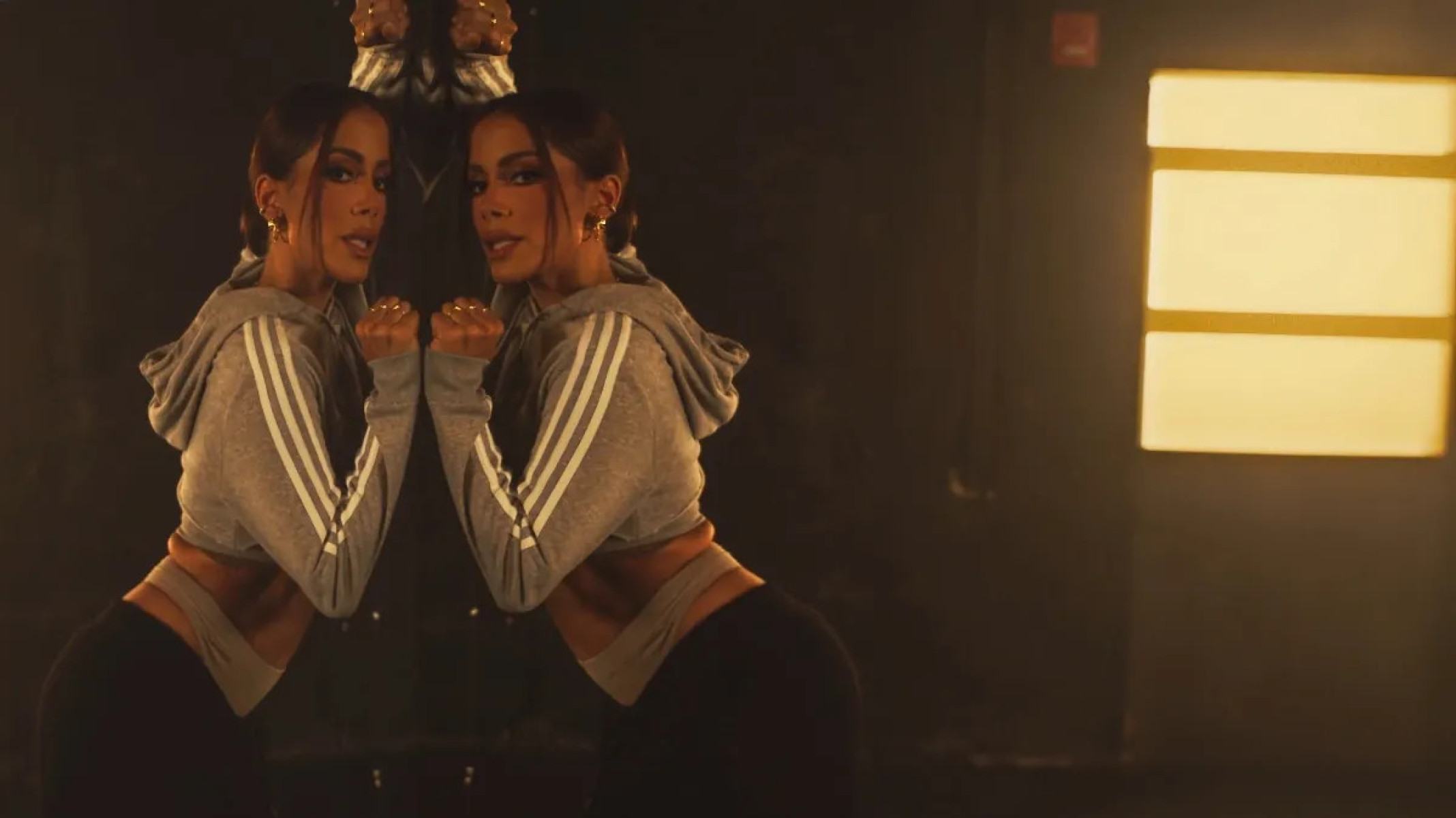 Anitta vai lançar música em francês? O que se sabe