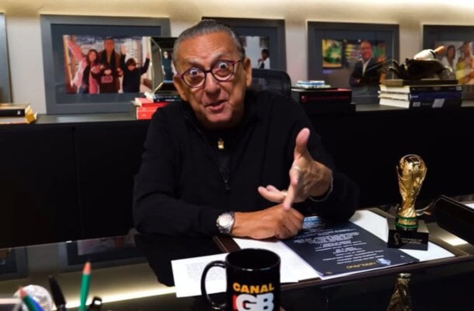 Galvão Bueno retorna com ‘pé na porta’ e atrai números surpreendentes à Band Galvão Bueno retorna com ‘pé na porta’ e atrai números surpreendentes à Band