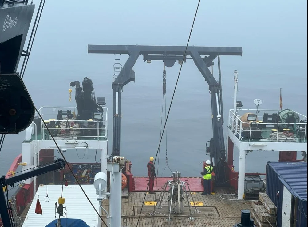 Os cientistas destacaram que o aquecimento global desfavorece o fenômeno das cachoeiras submarinas. 