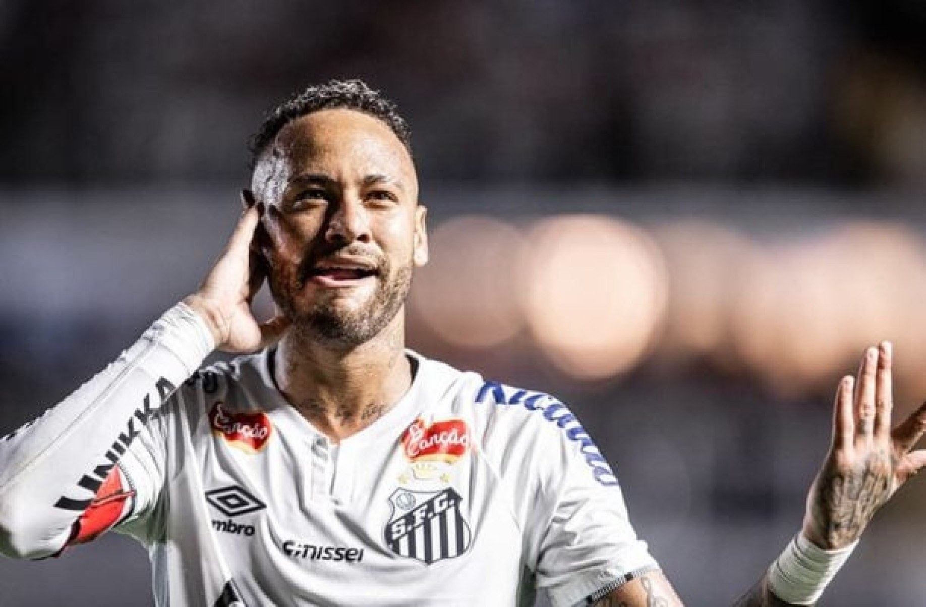 Jornalista critica Neymar por presença em outro evento durante derrota do Santos: ???Zombou da torcida??? Jornalista critica Neymar por presença em outro evento durante derrota do Santos: ???Zombou da torcida???