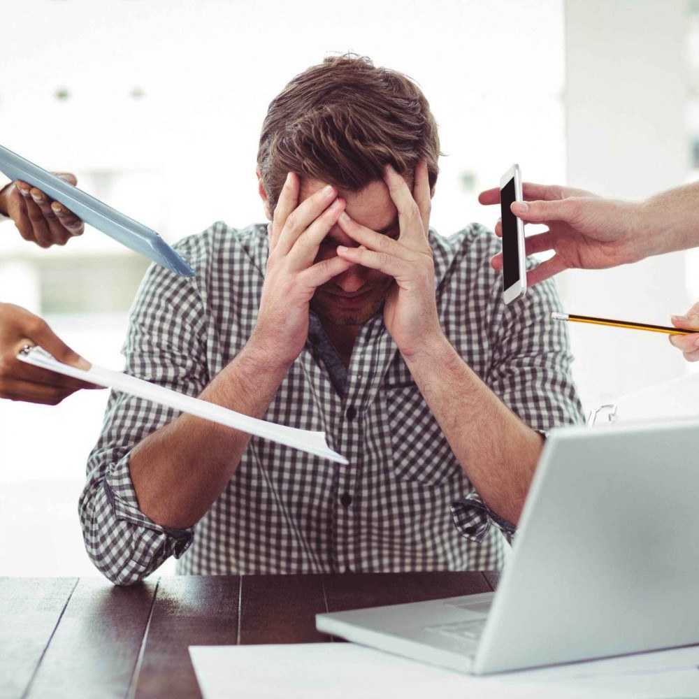Saúde Mental no Trabalho: Novo Prazo para Avaliação de Riscos Entra em Vigor em 2026 e Especialistas Alertam para Ação Imediata
