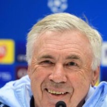 Astro do Real Madrid lamenta saída de Ancelotti: &#8216;Como um pai&#8217;