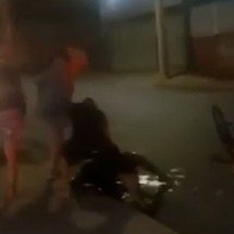 Adolescente é detido suspeito de agredir homem com pedras, socos e chutes - Redes Sociais