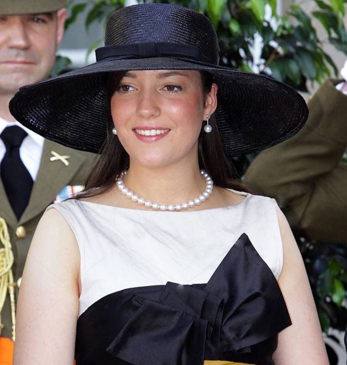 Princesa Alexandra de Luxemburgo - Filha do grão-duque Henrique de Luxemburgo e da grã-duquesa Maria Teresa, Alexandra ocupa o sexto lugar na linha de sucessão ao trono luxemburguês.-