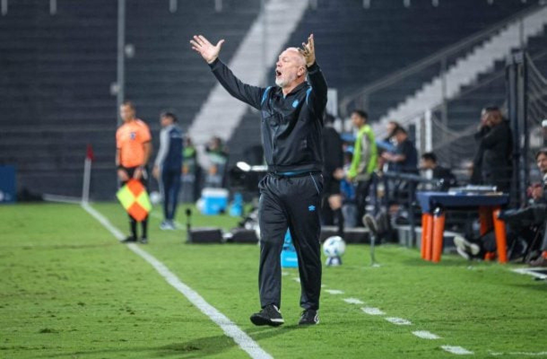 Mano avalia que o Grêmio evoluiu, mesmo eliminado na Copa do Brasil
