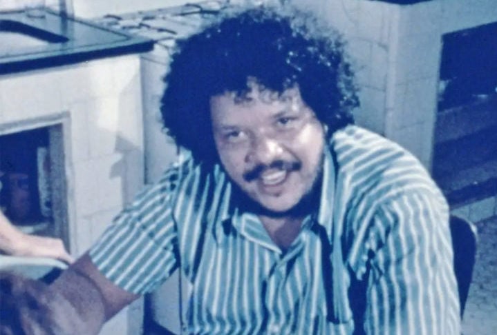 Ainda nos anos 50, antes da Jovem Guarda, Roberto Carlos fez parte de uma banda chamada The Sputniks, que tinha entre os componentes Tim Maia (foto), outro nome que ganharia muito destaque na música brasileira. 
