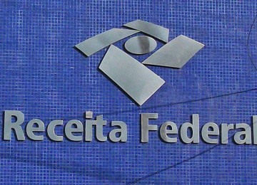A Receita abre a consulta ao primeiro lote de restituição do IR nesta sexta-feira (23) -  (crédito:  Flickr IguaÃ­ Mix)