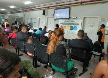 Pacientes aguardam por atendimento na UPA Leste: Belo Horizonte decretou situação de emergência em saúde ainda em abril e já acumula 2.725 internações por SRAG no ano

 -  (crédito: Jair Amaral/EM/D.A. Press – 12/5/25)