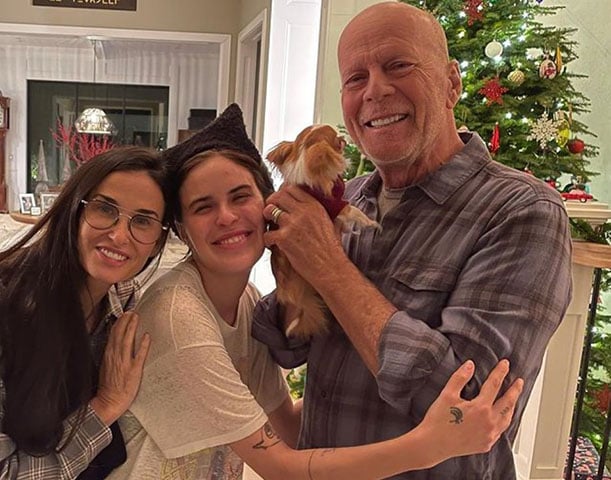 Demi Moore mantém a amizade com ele e se relaciona bem com a atual esposa do ator. Ela continua frequentando a casa do ex-marido.

-Reprodução/Instagram