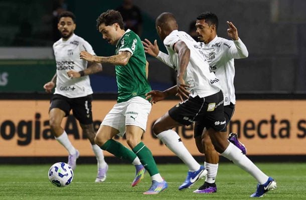 CEARÁ - O Vozão manteve a organização no primeiro tempo e não deu muitos espaços para o Palmeiras. Até fez um gol anulado no fim do primeiro tempo em sua única escapada na partida. Fora isso, foi dominado pelo Alviverde. No segundo tempo, perdeu o controle após sofrer o primeiro gol e não conseguiu mais se reorganizar em campo. NOTA: 4,0 - Foto: Cesar Greco/Palmeiras