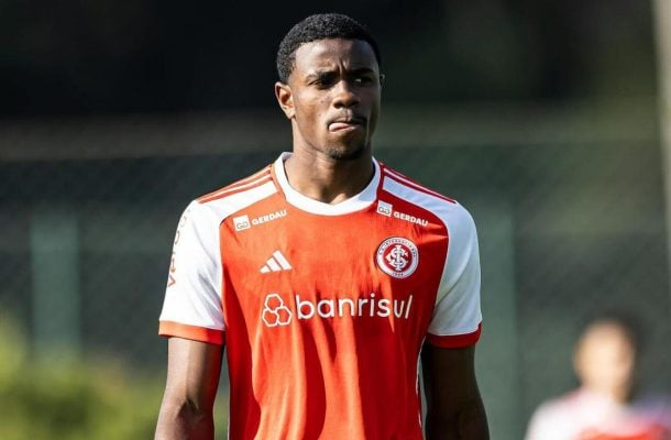 RICARDO MATHIAS – Fez um primeiro tempo mais eficaz do que a etapa final, quando mandou uma bola na trave e sofreu o primeiro pênalti — aquele que Alan Patrick tentou marcar com cavadinha e perdeu. NOTA: 5,5. Foto: Ricardo Duarte/Internacional 