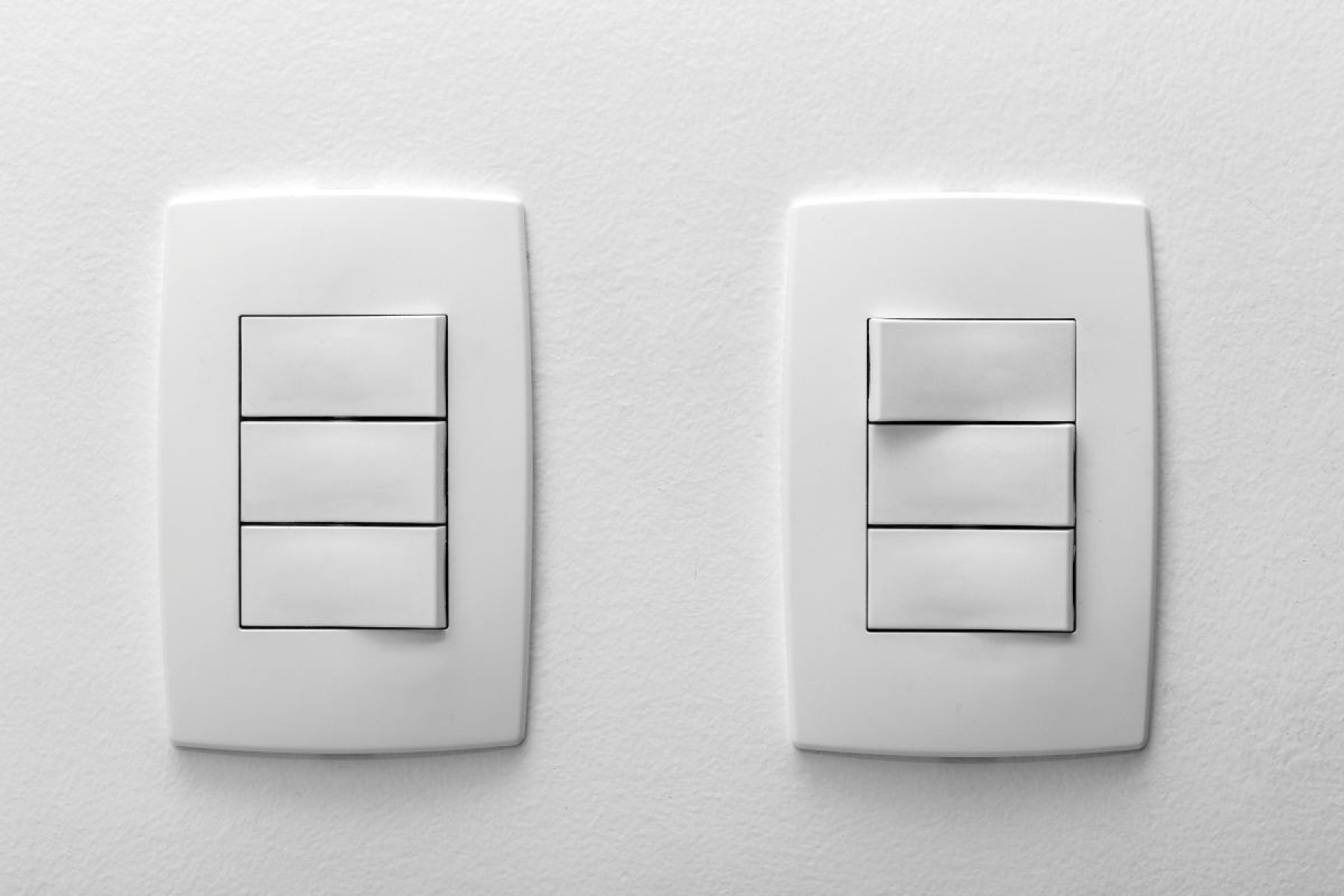 Interruptores que aquecem com frequência podem ser sinal de sobrecarga elétrica, conexões frouxas ou fiação inadequada