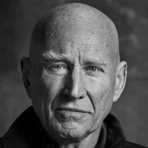 Corpo de Sebastião Salgado é cremado no cemitério Père-Lachaise, em Paris