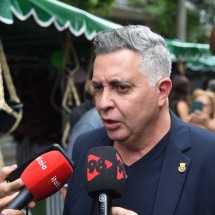 Prefeito anuncia primeira motofaixa em BH em ritmo de samba 