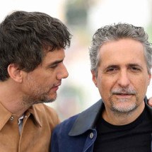Kleber Mendonça Filho vence Melhor Direção em Cannes com ‘O agente secreto’