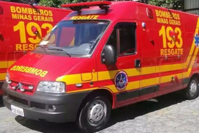 O militar recebeu atendimento médico e recebeu alta nesta sexta-feira (23) -  (crédito: CBMMG/Reprodução)