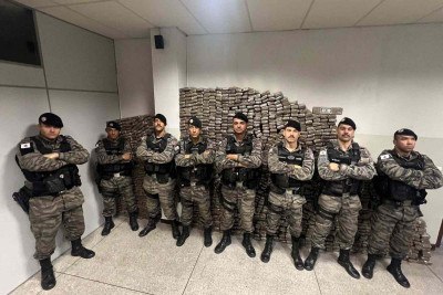 A apreensão foi resultado de uma ação conjunta da PM de Minas Gerais com a FICCO de Belo Horizonte e Mato Grosso -  (crédito: Divulgação/Polícia Militar)