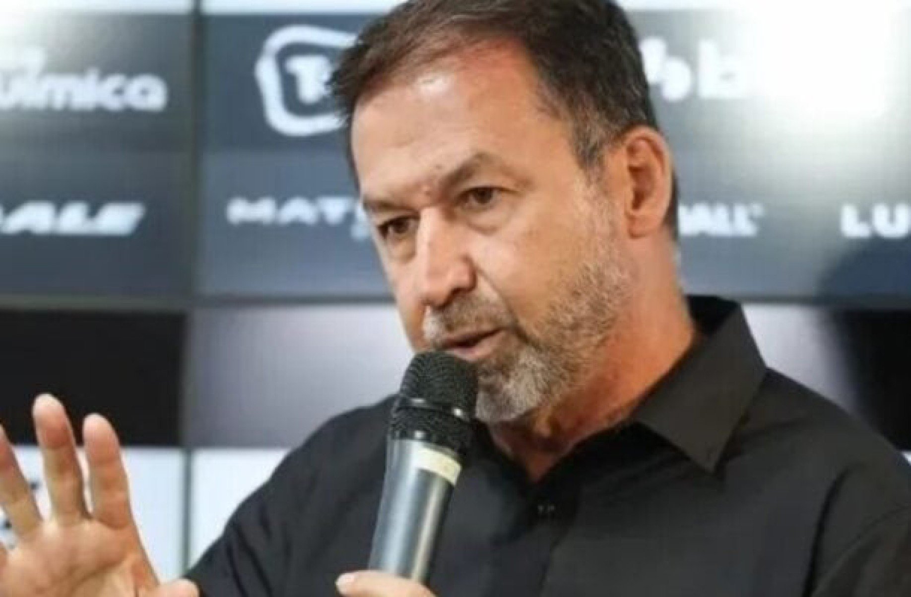 Augusto Melo anuncia coletiva no CT do Corinthians após indiciamento no Caso VaideBet