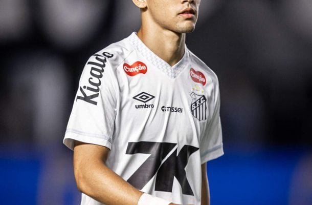 DEIVID WASHINGTON - Se movimentou muito, mas apareceu pouco para o jogo. Deu o passe para a única chance da primeira etapa, mas de resto não conseguiu brilhar e fez uma partida tímida. Nota: 5 - Foto: Raul Baretta/Santos FC