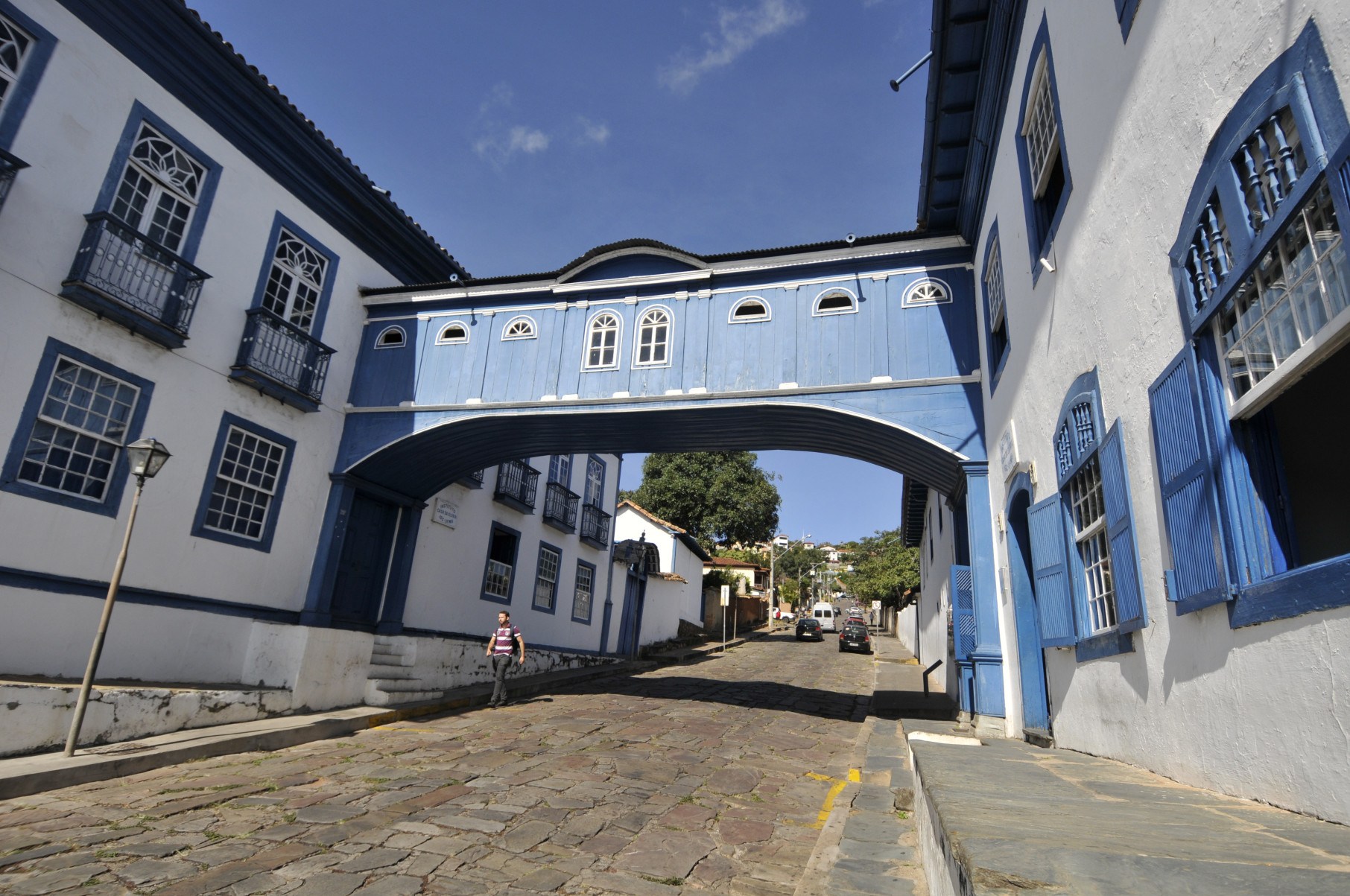  22/01/2019. Credito: Juarez Rodrigues/EM/D.A Press. Brasil. Diamantina - MG. Diamantina comemora 20 anos do Titulo de Patrimonio Cultural da Humanidade. Na foto, PassadiÂo da Casa da Gloria, que ja teve varios usos e hoje eÂ? um Instituto de Geologia aberto a visitacao.
      - Juarez Rodrigues/EM/D.A Press. Brasil. Diamantina - MG. Diamantina comemora 20 anos do Titulo de Patrimonio Cultural da Humanidade. Na foto, Passadio da Casa da Gloria, que ja teve varios usos e hoje e? um Instituto de Geologia aberto a visitacao.