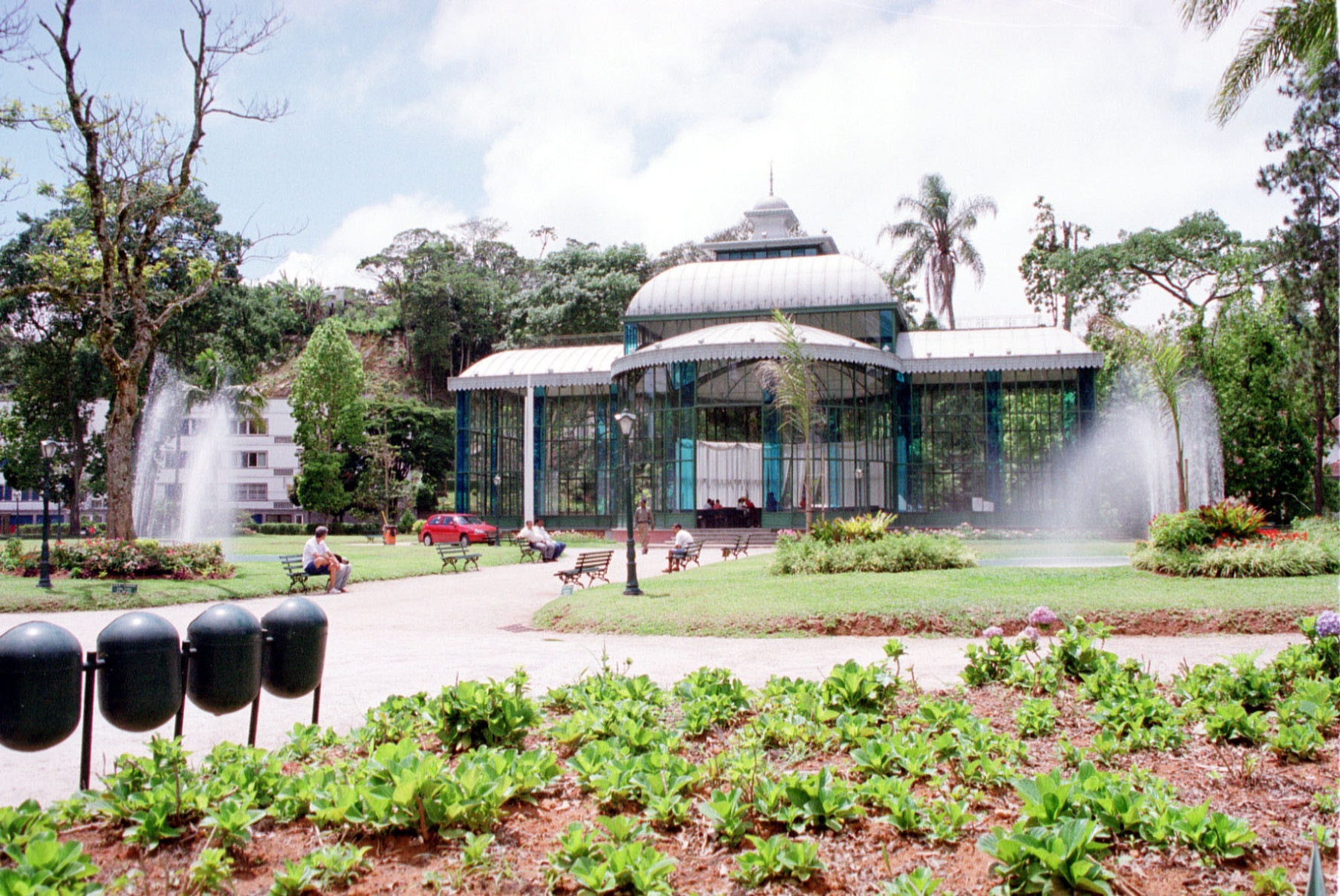  Foto Cristina Horta/Estado de Minas - 02/11/2002 -  Fachada do Palacio de Cristal, em Petropolis (RJ)
      - Cristina Horta