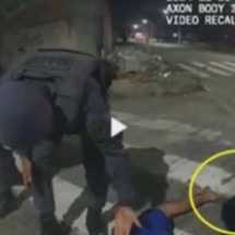 PM pede para colega desviar ângulo de câmera corporal antes de matar jovem - TV Globo/Reprodução