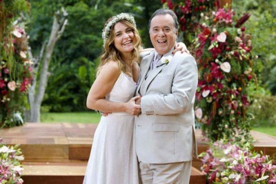 Cláudia Abreu afirma que a sociedade impõe estigmas cruéis, como 'maluca' e 'histérica', à mulher que enfrenta transtornos de humor -  (crédito: Globo/divulgação)
