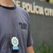 Mulher que queimou marido vivo é presa quase 20 anos após o crime - Divulgação/Polícia Civil