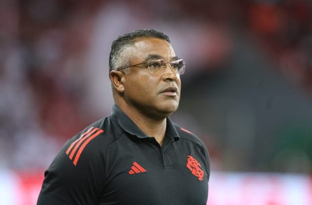 TÉC: ROGER MACHADO - De olho na partida decisiva pela Libertadores no meio de semana, o técnico optou por poupar seus principais jogadores e a equipe não conseguiu um bom desempenho. Faltou entrosamento para o time que acabou fazendo um jogo ruim tecnicamente na Ilha do Retiro. NOTA 5,0 - Foto: Ricardo Duarte/Internacional