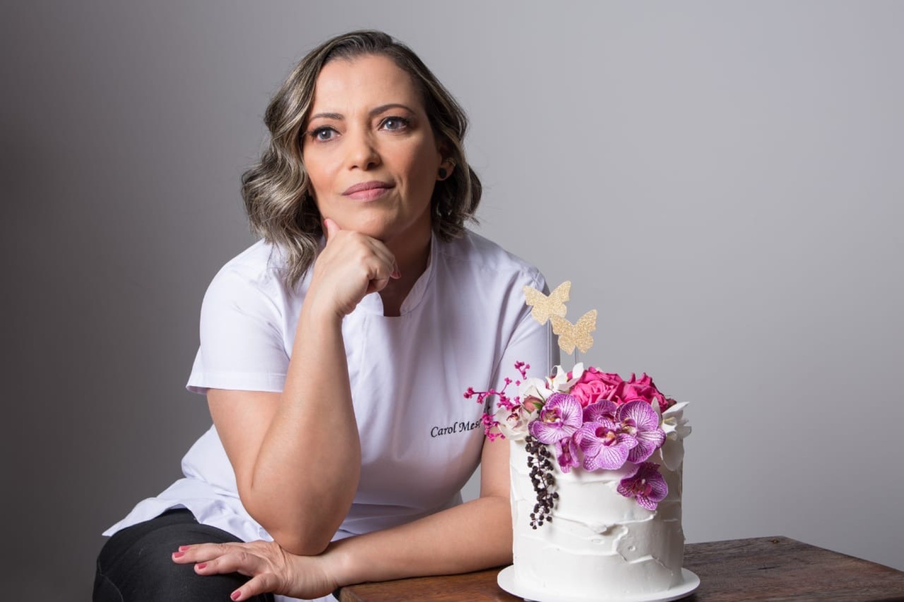 Carol Mesquita trabalhou como professora de cursos para concurso por 20 anos e hoje tem seu próprio atelier de confeitaria    