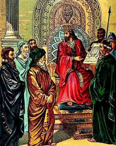 Dentre os reis da Antiguidade, Mansa Musa do Império Mali foi o homem mais rico, porém, na tradição judaico-cristã se conta que Salomão teria alcançado maior riqueza em Israel. Algo que não é documentado, mas sim afirmado em trechos bíblicos.