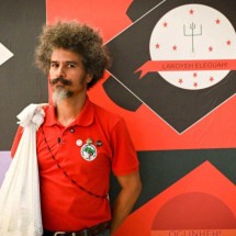 Artista barrado em museu por estar descalço convoca manifestação -  Leandro Couri/EM/D.A Press