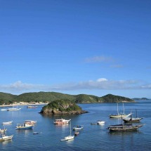 Há um refúgio em Búzios sob o encanto da natureza 
