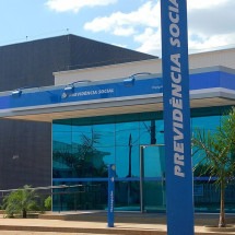 INSS começa a devolver dinheiro cobrado ilegalmente de aposentados e pensionistas - Domínio público