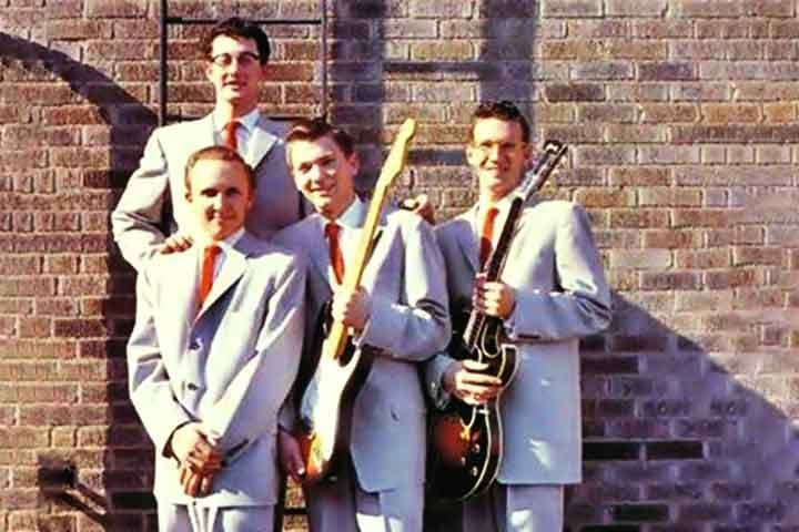 A música que catapultou Buddy para o sucesso foi "That'll Be The Day", que se espalhou rapidamente, abrindo portas para o sucesso da banda com a Coral Records.- Reprodução do X @crockpics