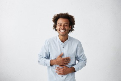 É possível ter o intestino funcionando de forma saudável mesmo sem evacuar todos os dias -  (crédito: wayhomestudio/FreePik)