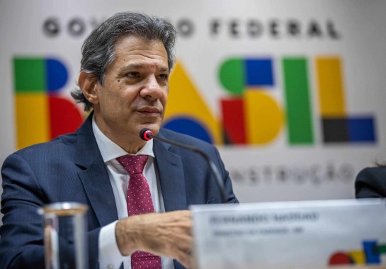 Governo publica decreto com mudanças para compensar o IOF