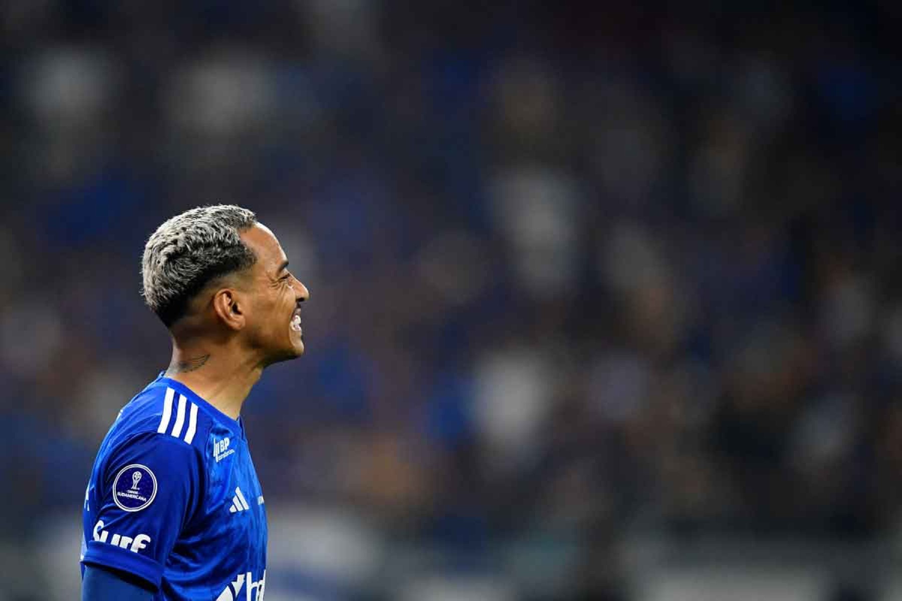 O meia-atacante Matheus Pereira, da Raposa, tem se mostrado mais participativo durante os jogos nesta temporada - (crédito: GLEDSTON TAVARES / AFP – 23/10/24) O meia-atacante Matheus Pereira, da Raposa, tem se mostrado mais participativo durante os jogos nesta temporada - (crédito: GLEDSTON TAVARES / AFP – 23/10/24)