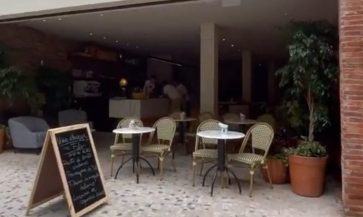A investiga&ccedil;&atilde;o est&aacute; em andamento na Delegacia Especializada em Repress&atilde;o a Crimes de Racismo, Xenofobia, LGBTfobia e Intoler&acirc;ncias em Belo Horizonte -  (crédito: Reprodu&ccedil;&atilde;o/Redes sociais)