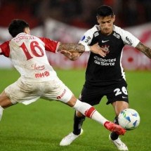 Atuações do Corinthians contra o Huracán: Baixo nível em campo e eliminação para os reservas