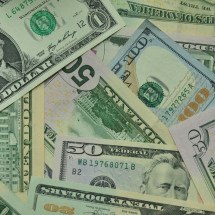 Mulher gasta R$ 2,8 milhões em um dia após receber dinheiro por engano - Reprodução/Pexels