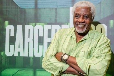 Cantor, compositor e ator brasileiro, Tony Tornado completou 95 anos nesta segunda-feira (26/05). Conheça sua trajetória de sucesso! -  (crédito: Divulgação/Globo)