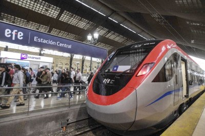 O Chile inaugurou em janeiro de 2024 uma rota ferroviária que é a mais rápida da América do Sul. O trem de alta velocidade alcança 160 km/h. -  (crédito: Divulgação Ministério dos Transportes do Chile/Instagram)